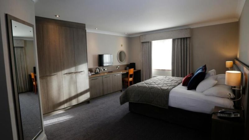 bedroom 2