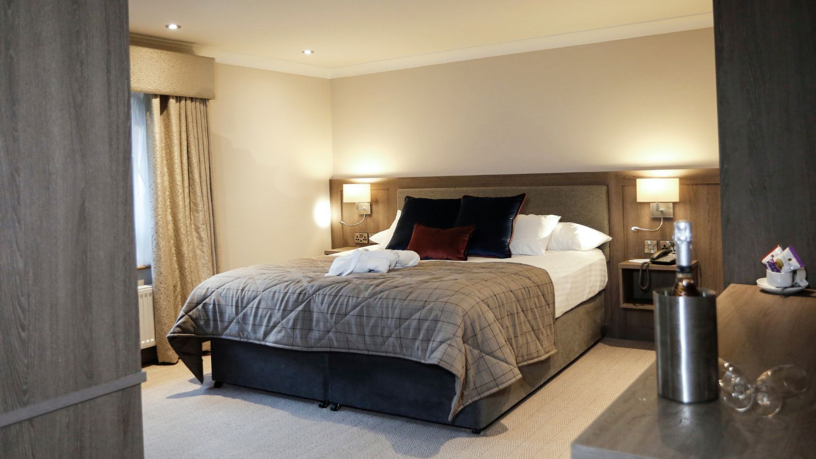 Bedroom 7 (2)